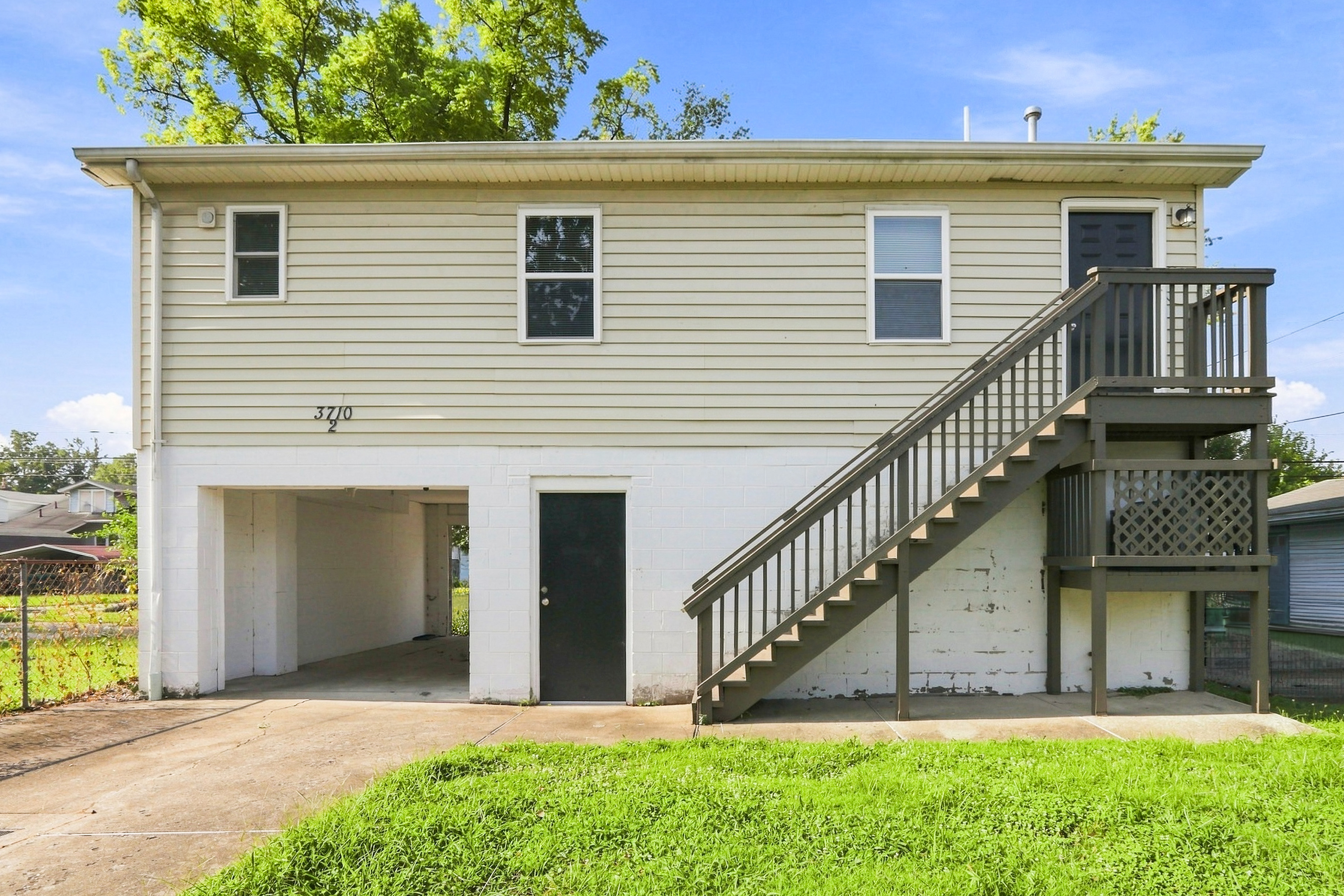 3710 Vermont Ave – Unit 2 Louisville, KY 40211